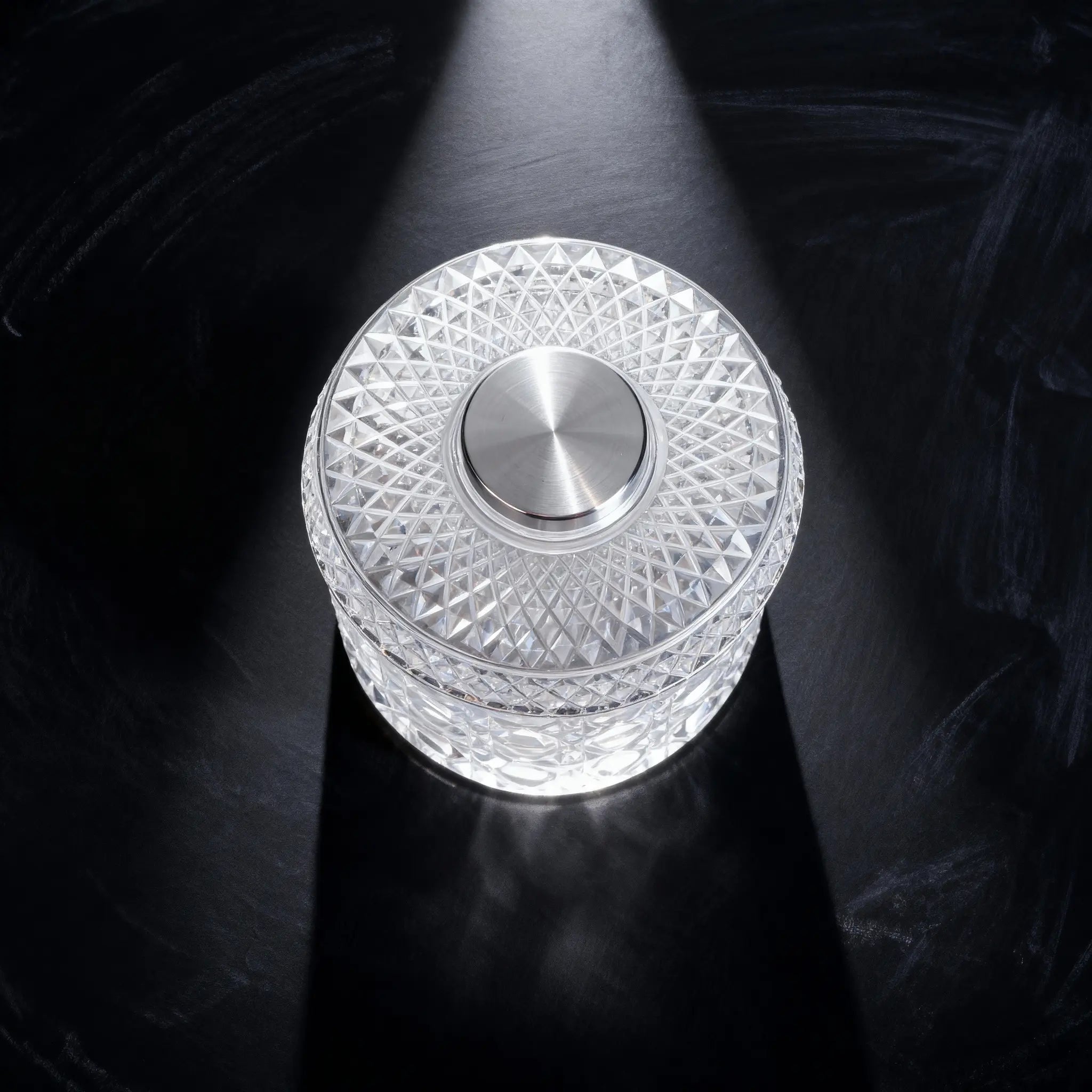 Luxury 360° Spinning Crystal Glass